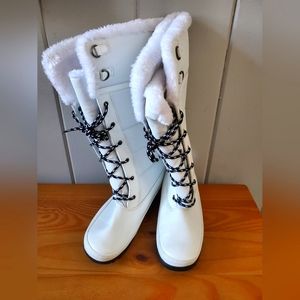 Women's Rugged Outback Winter Boots